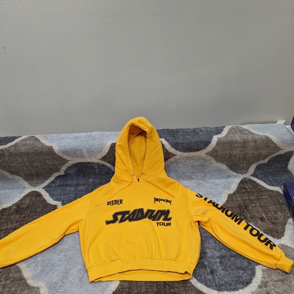 Justin Bieber Stadium Tour Hoodie  Women's SZ Large - Picture 4 of 10